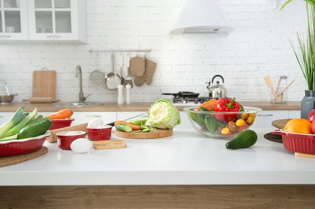 Image of produce on a kitchen counter