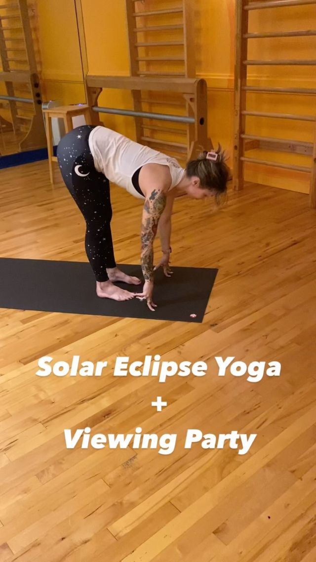 ☀️Come watch the solar eclipse at the Castle!☀️

Join @collette_om on the rooftop for a one hour vinyasa yoga class at noon set to live guitar from Cory Brim. Stay after to observe the solar eclipse totality around 1:35pm - eclipse glasses will be provided. 

🥂 Beverages from @tostbeverages and @drinkboxt and birthday cake (it’s also Collette’s birthday!) will be served after class as we take in this cosmic event!