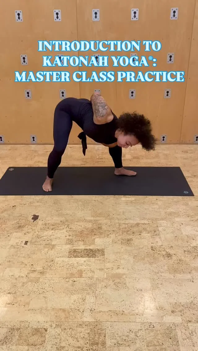 Join Tiffany (@tiffsipos) for an immersive master class designed for practitioners of all levels - yogis, teachers, and curious movers looking to expand their practice with fresh insights and embodied wisdom! 𝙄𝙣𝙩𝙧𝙤𝙙𝙪𝙘𝙩𝙞𝙤𝙣 𝙩𝙤 𝙆𝙖𝙩𝙤𝙣𝙖𝙝 𝙔𝙤𝙜𝙖®: 𝙈𝙖𝙨𝙩𝙚𝙧 𝘾𝙡𝙖𝙨𝙨 𝙋𝙧𝙖𝙘𝙩𝙞𝙘𝙚 offers a fresh perspective on alignment, breath, and body mechanics to help you move beyond personal habits and patterns. You’ll explore:  🔹 Katonah foundational theory and philosophy
🔹 The use of props for optimal support
🔹 Guided asana practice with hands-on adjustments
🔹 Breathwork techniques  Leave with practical tools to enhance your personal practice and a new lens through which to view your body and your life.  ⏰ 𝗙𝗿𝗶𝗱𝗮𝘆, 𝗢𝗰𝘁𝗼𝗯𝗲𝗿 𝟮𝟰, 𝟰-𝟲𝗽𝗺  Learn more about this Master Class and sign up through the link in bio!  #chfitness #chfitfam #castlehillfitness #atx #chfitnessfam #atxgym #chfit #atxyoga #atxfitness #atxfitnesscommunity #atxyogacommunity #atxyogi #austinyogis #austinyoga #austinyogi #austinyogacommunity #katonahyoga #katonahyogateacher