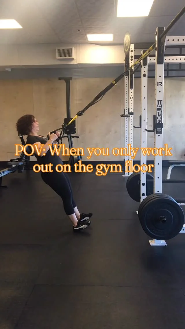 We love a good workout on the gym floor as much as anyone! But sometimes we could use that extra dose of fun that a group fitness class provides. Check out all of our amazing class offerings through the link in bio and get to know some new #FitFam members!  #chfitfam #chfitness #castlehillfitness #atx #chfitnessfam #chfit #atxgym #atxfitness #austinfitness #atxfitnesscommunity #gymmembers #texasgym