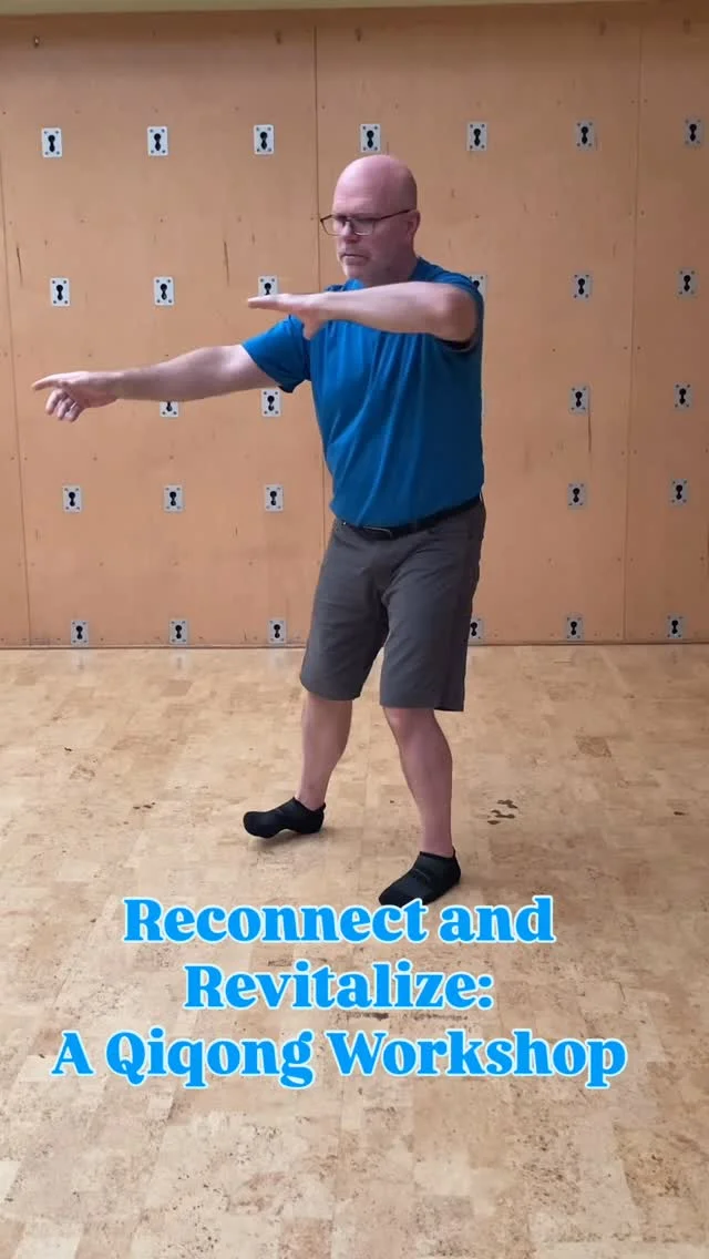 Looking to enhance your mind-body connection, reduce stress, and promote your overall well-being? Join Jeff for 𝐑𝐞𝐜𝐨𝐧𝐧𝐞𝐜𝐭 𝐚𝐧𝐝 𝐑𝐞𝐯𝐢𝐭𝐚𝐥𝐢𝐳𝐞: 𝐀 𝐐𝐢𝐠𝐨𝐧𝐠 𝐖𝐨𝐫𝐤𝐬𝐡𝐨𝐩, and take the first step towards a more balanced life!  Come together with a likeminded community for gentle movement, breathwork and meditation that can be incorporated into your daily routine. You’ll leave feeling energized and refreshed!  🗓 Sunday, February 1  ⏰ 3:30-5:00PM  Learn more and sign up through the link in bio.  #chfitness #chfitfam #castlehillfitness #atx #chfitnessfam #atxgym #atxfitness #chfit #austinfitness #atxfitnesscommunity ##atxqigong #austinqigong #qigong #qigongpractice
